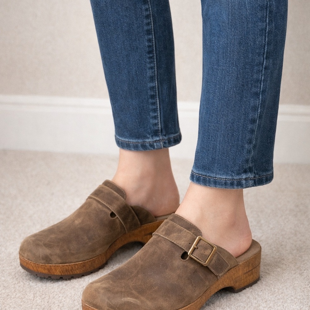 White Mountain Brown Suede Buckle Clogs